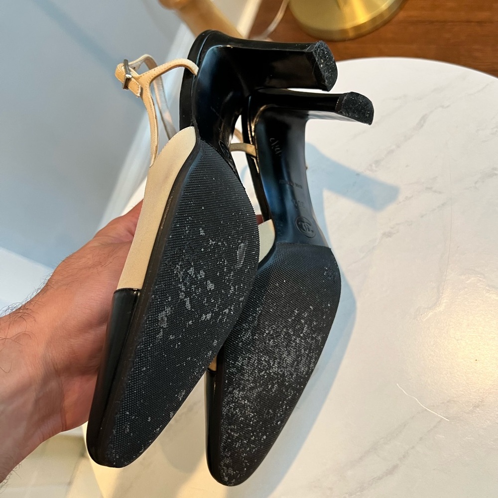 CHANEL Vintage Slingback Pump - Picture 7 of 7